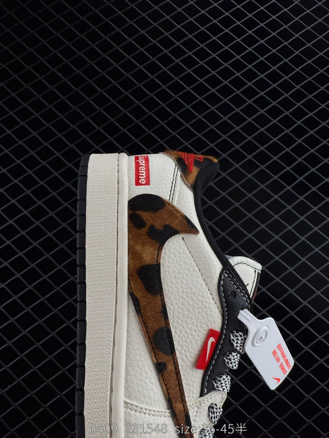 Travis Scott x Air Jordan 1 ” Reverse Mocha “